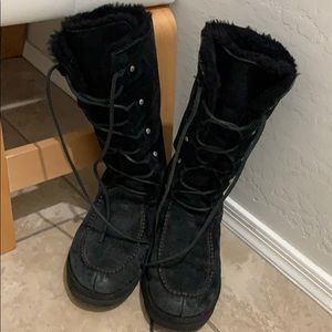 Lace Front Uggs Rare